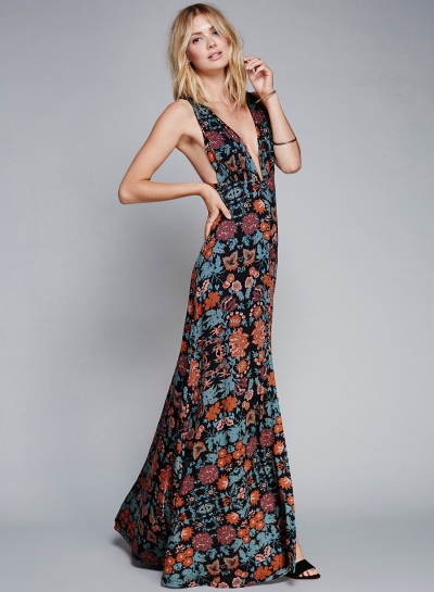 Women's Deep V Neck Floral Print Dress STYLESIMO.com