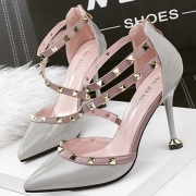 Women's Pointed Toe Rivet High Heels Pumps