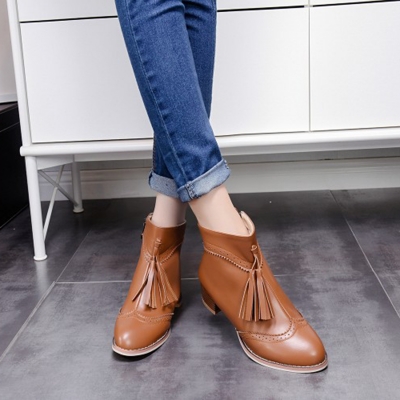 Women's Vintage Solid Block Heels Boots with Tassel stylesimo.com