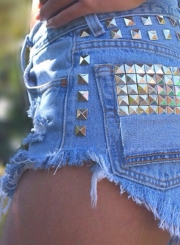 Fashion Rivet Denim Shorts with Tassel