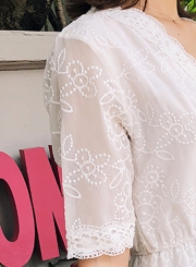 Fashion V Neck Embroidery Half Sleeve Dress