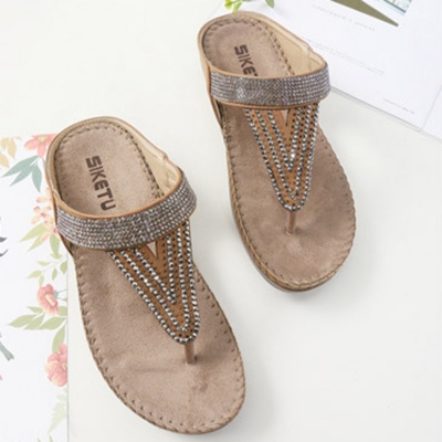 Khaki Bohemia Summer Beach Thong Flat Sandals With Crystal stylesimo.com