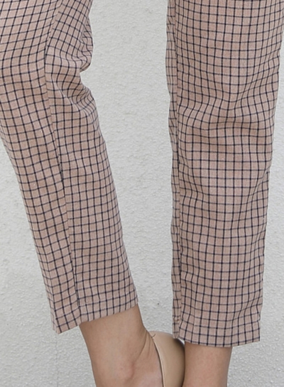plaid pants with bow